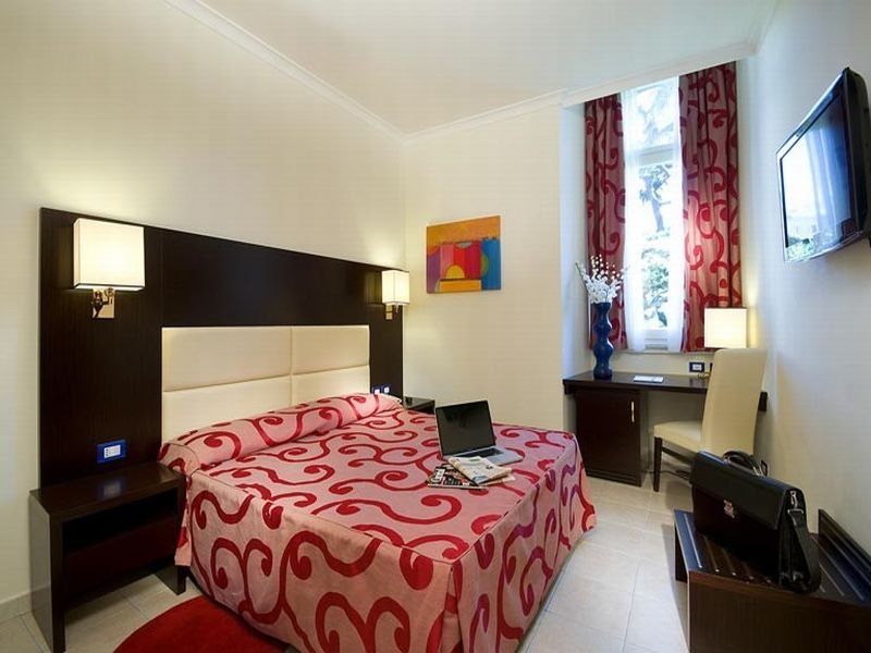 Hotel Anglo Americano Róma Szoba fotó